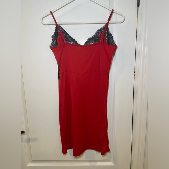 Natori lingerie - Picture 2 of 3